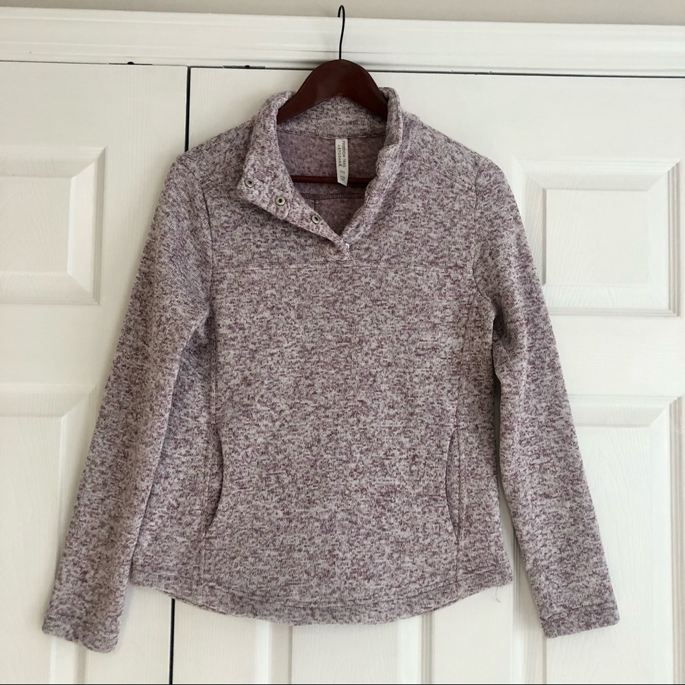 Freedom Trail by Kodyan Sweatshirt. Plum. size Sm